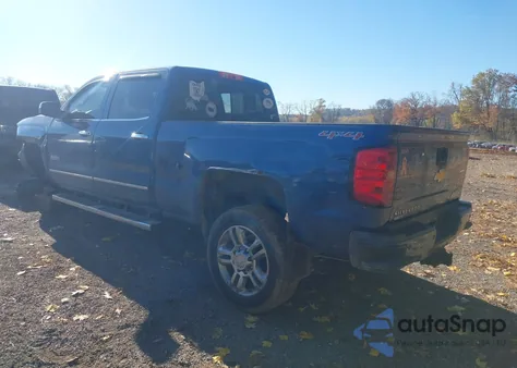 2015 Chevrolet Silverado 2500Hd High Country z USA, uszkodzony, nr VIN 1GC1KXEG6FF611010